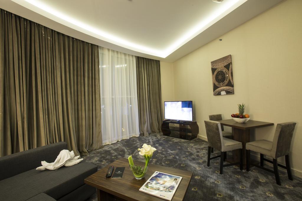 The Town Hotel Doha Ngoại thất bức ảnh