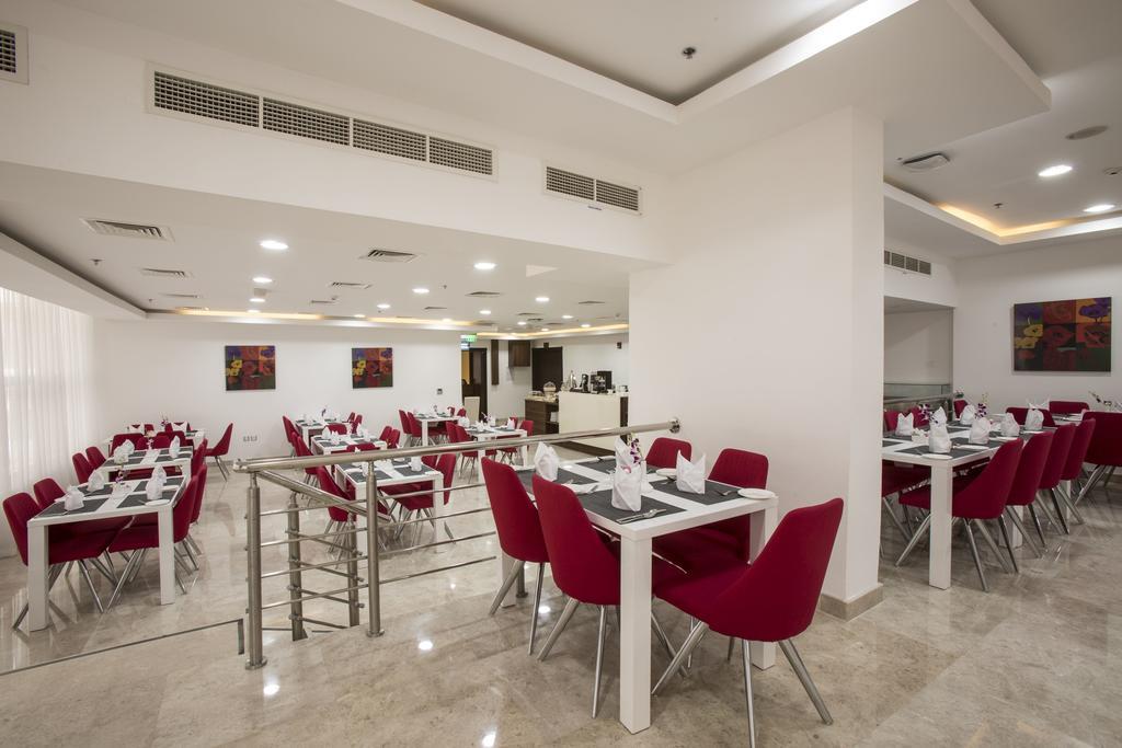 The Town Hotel Doha Ngoại thất bức ảnh