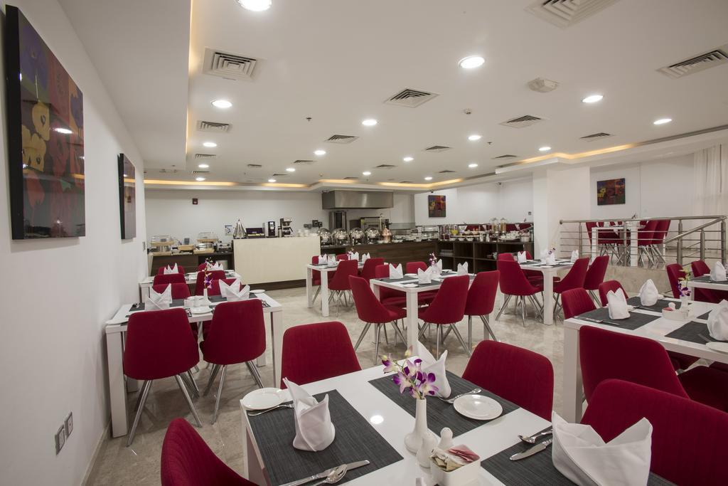 The Town Hotel Doha Ngoại thất bức ảnh